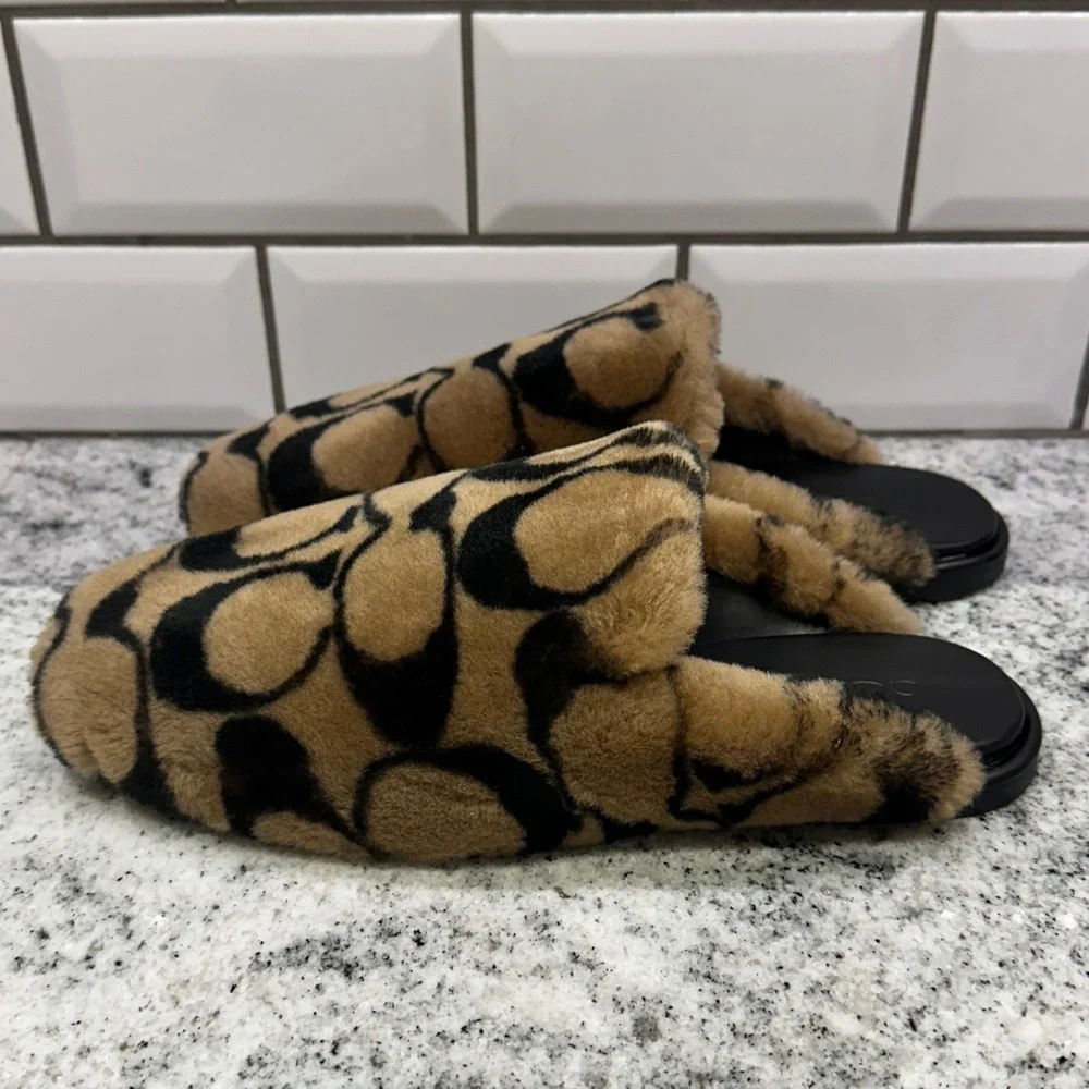 Coach Women's 8 B Sig Shrlg‎ Slip CC069 Signature Shearling Mules Coconut Black